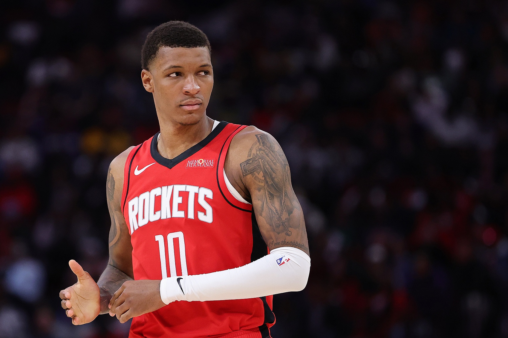 狀態(tài)逐漸走高！小賈巴里-史密斯17中11得30分8板3助2斷