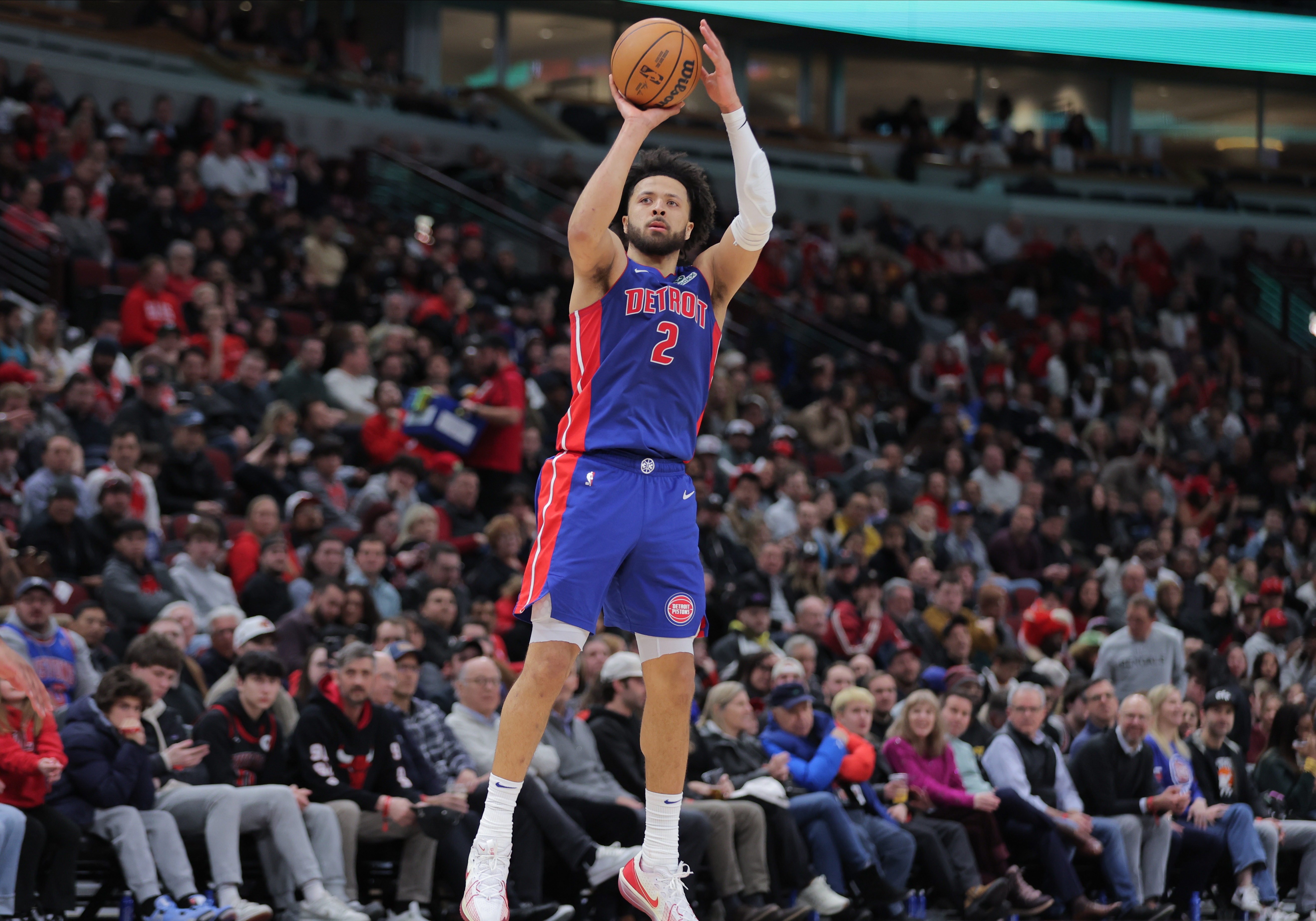 康寧漢姆21次罰球！比克斯塔夫：他們就是不停地對(duì)他犯規(guī)