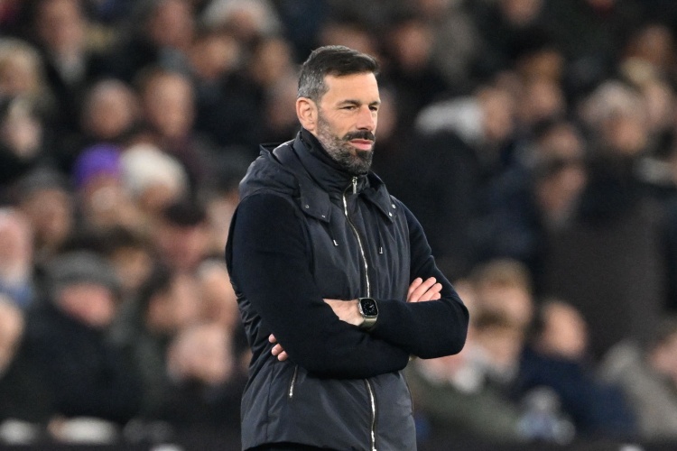 惜敗切爾西！范尼：對萊斯特城的表現(xiàn)滿意，將堅持打法繼續(xù)努力