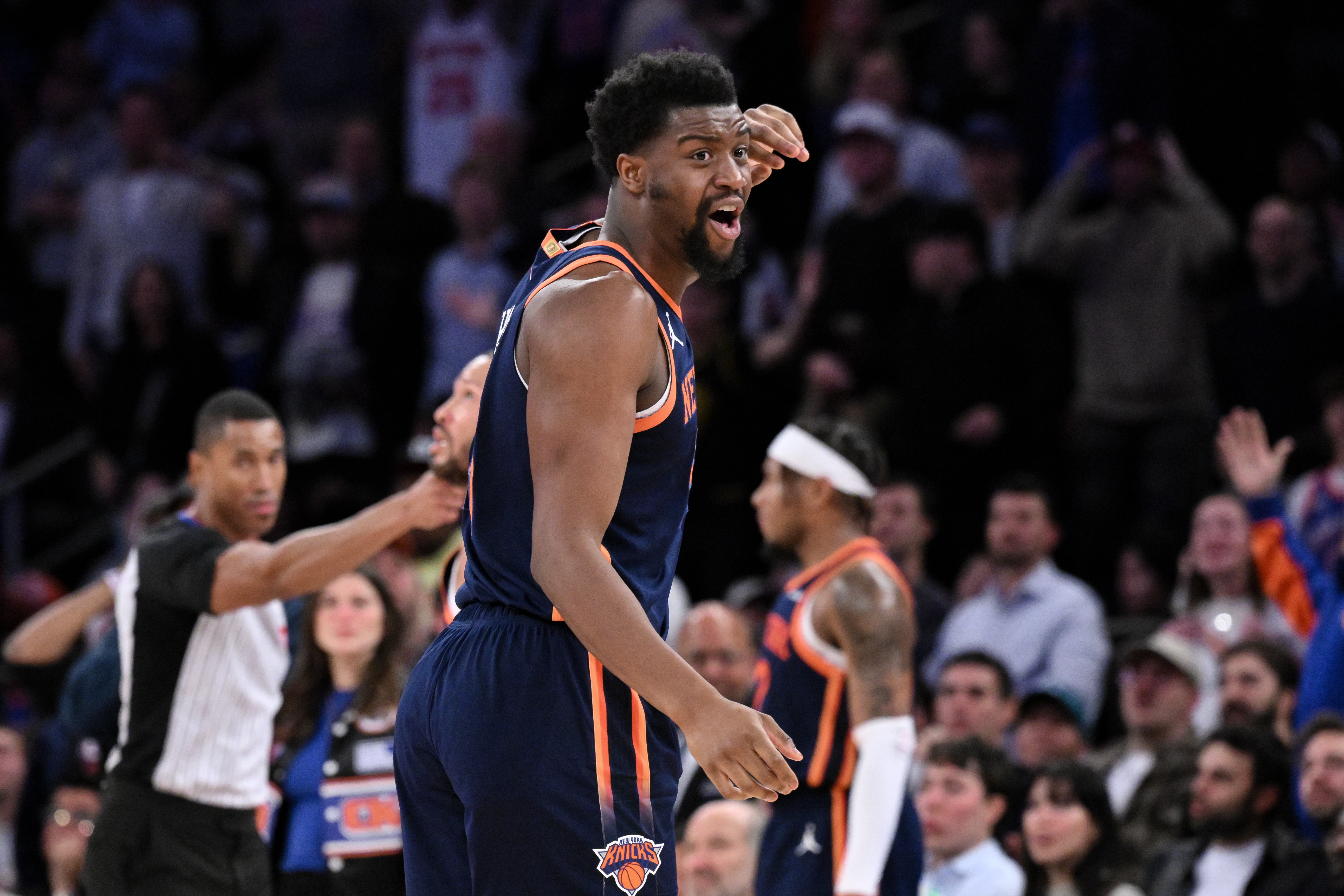 常規(guī)賽沒了？尼克斯中鋒胡克波爾蒂左膝半月板撕裂 預(yù)計缺陣4-6周