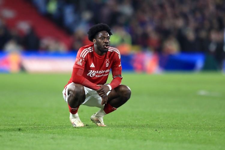 誰能免簽？28歲森林后衛(wèi)埃納防守三區(qū)贏得球權(quán)105次 五大聯(lián)賽最多