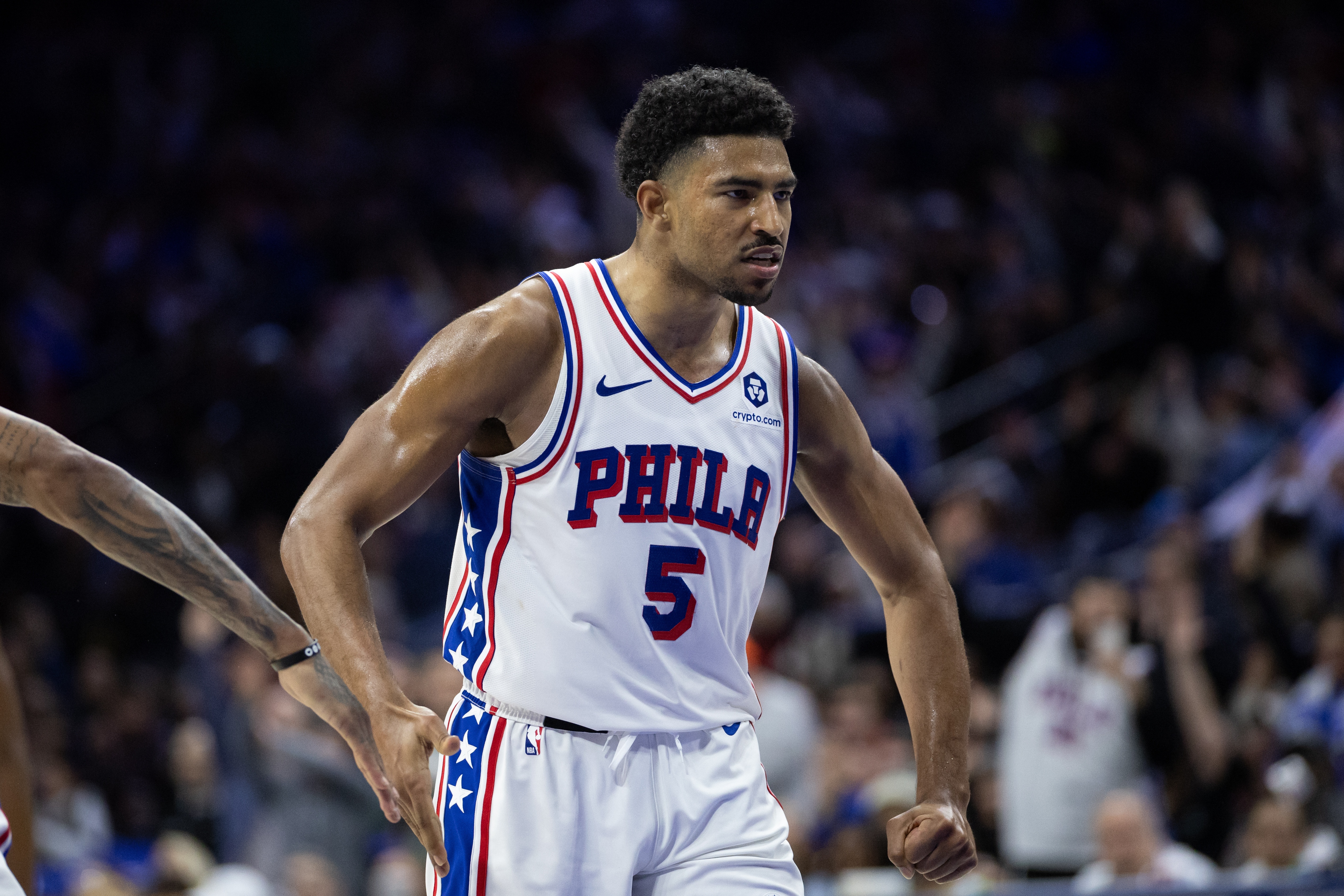 愈發(fā)穩(wěn)定！格萊姆斯19中10&9罰6中砍下全隊(duì)最高28分 另有6助2斷