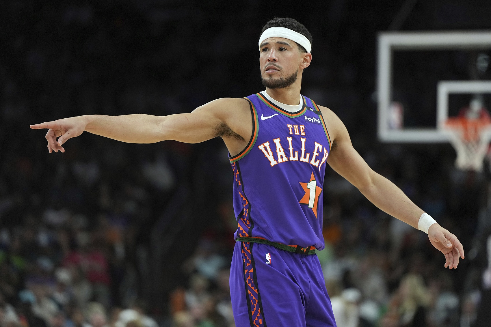 近期3連勝！布克：多虧了我們的防守 未來每場都像是戰(zhàn)爭&要團(tuán)結(jié)