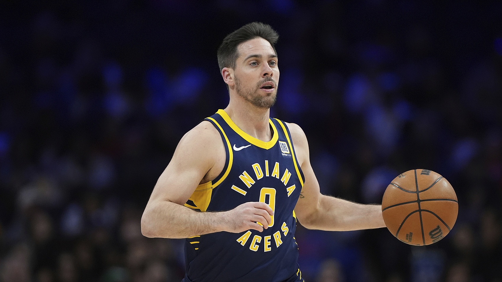 高效準(zhǔn)三雙！麥康納17分鐘7中5拿到10分9板8助 正負(fù)值+26