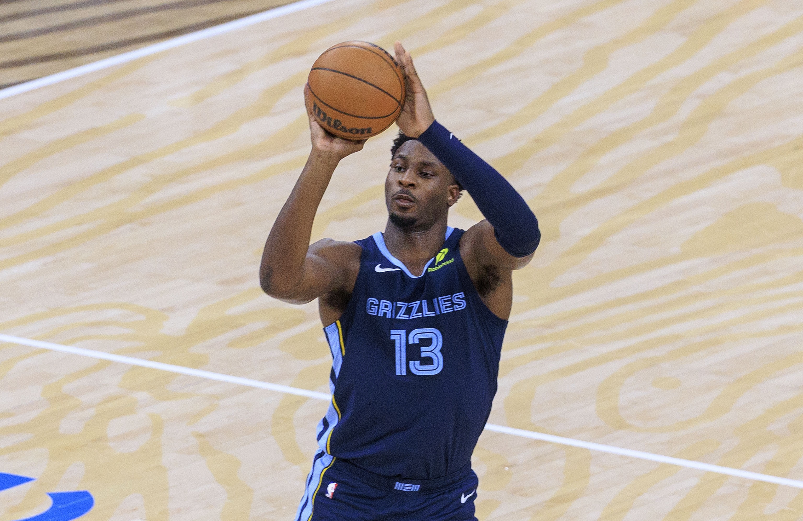 掄不動(dòng)了！小賈倫21投9中&三分7中5 空砍27分僅2籃板&另有4助2帽