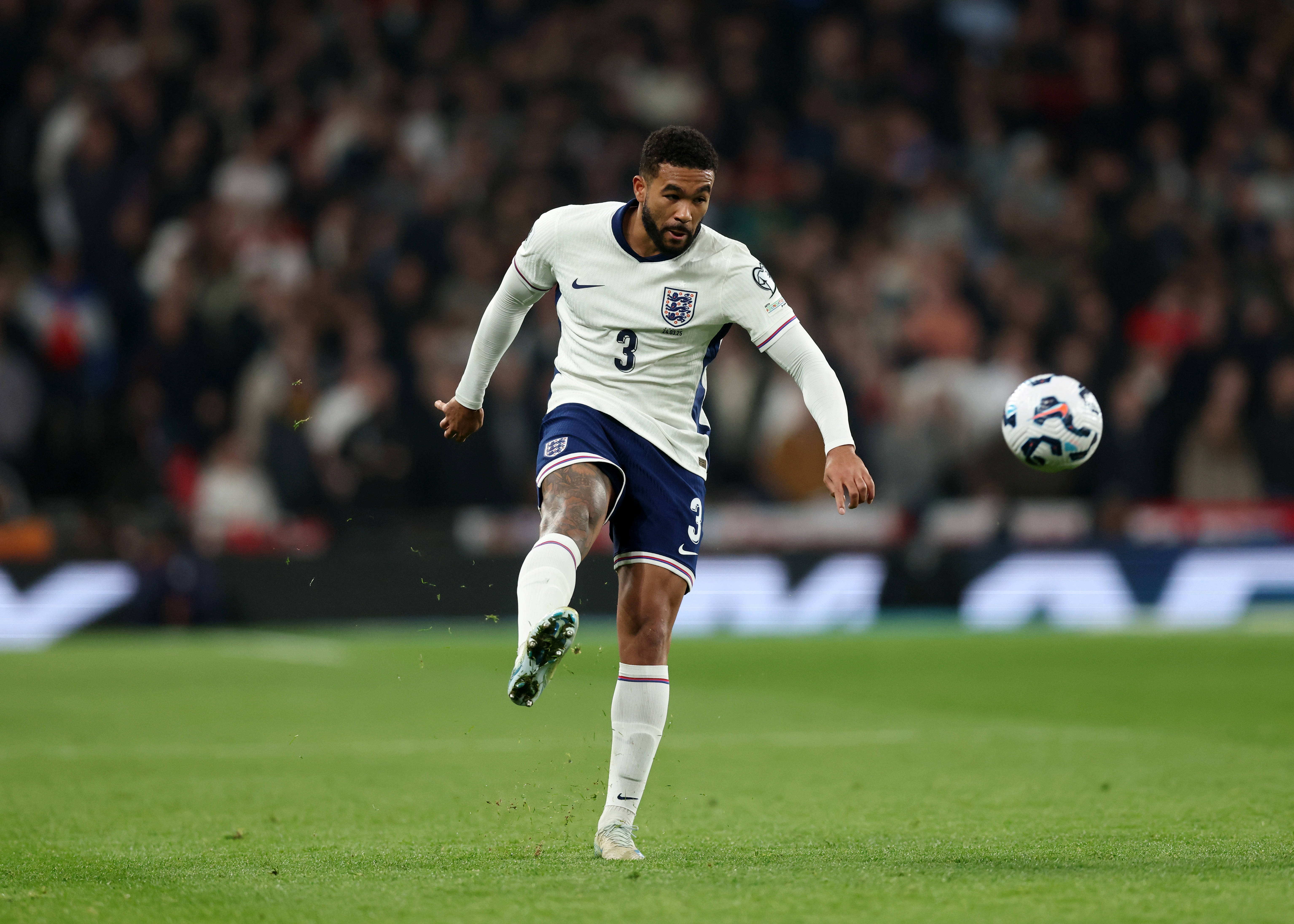 概念神健康詹姆斯！25歲詹皇本賽季僅出戰(zhàn)16場，3粒進(jìn)球個(gè)個(gè)精彩