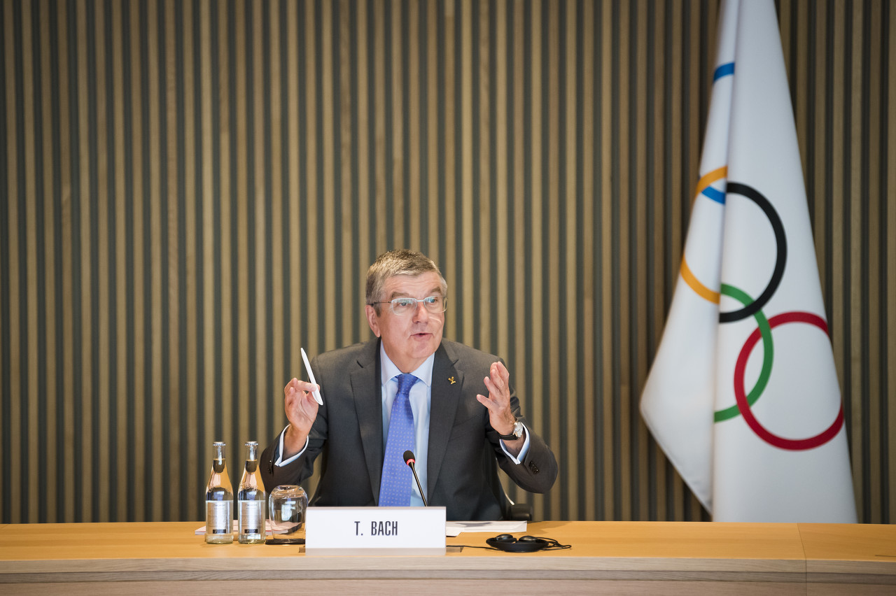 巴赫稱期待拜仁可以晉級歐冠決賽并奪冠，打趣“皇馬進不了決賽”